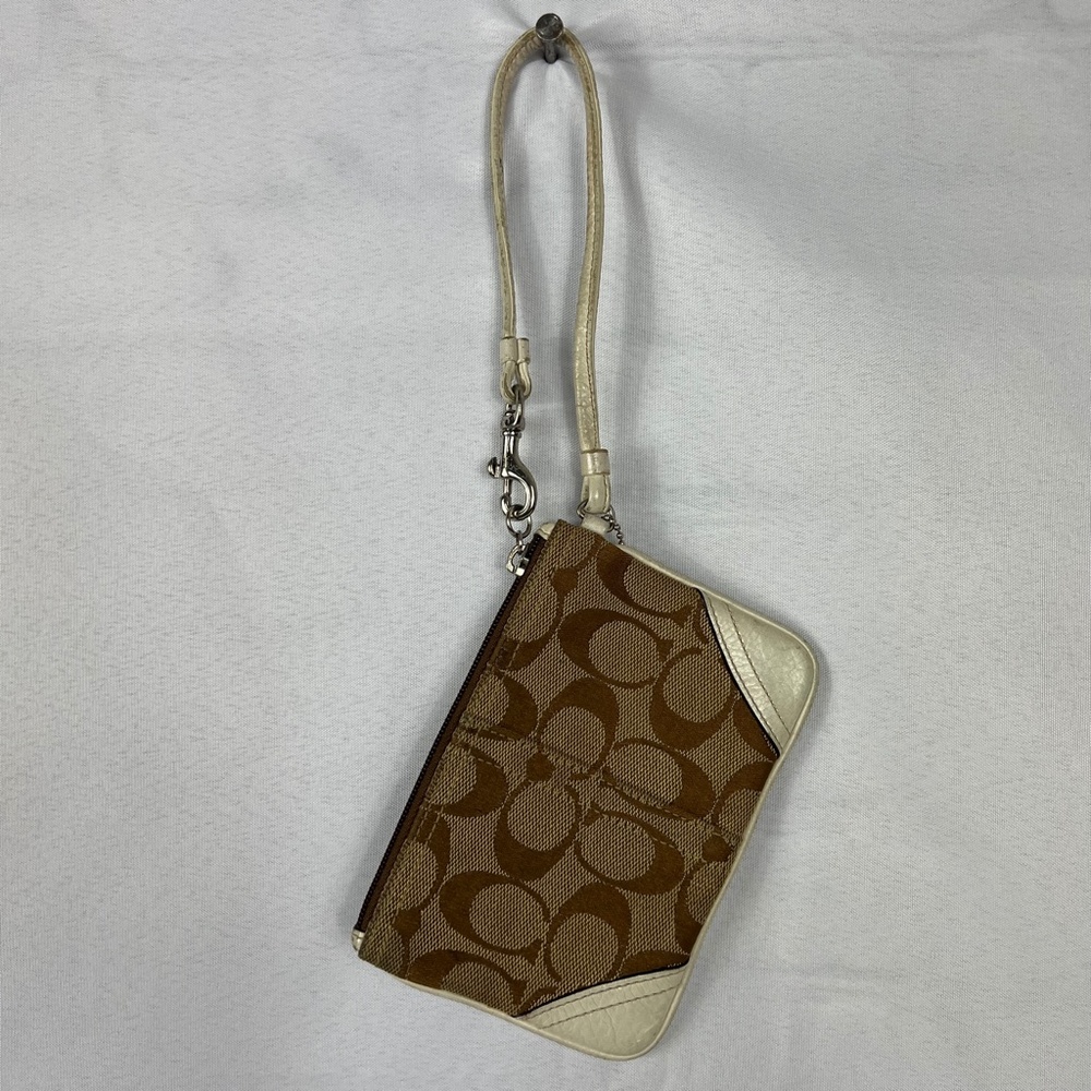 Coach Signature Brown Tan Cream Zipper Wristlet - Picture 4 of 14